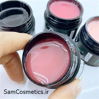 بیلدر ژل ناخن رویال رز رنگ Sweet Pink